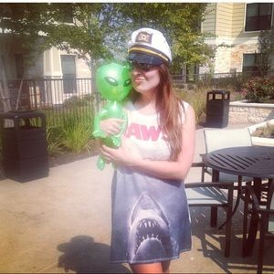 H&M Divided Jaws Long Tank Top